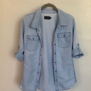Cozy, Stretchy Chambray button-up | Size L
